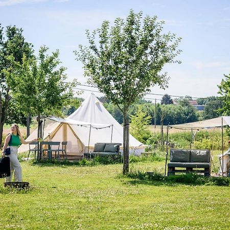 Pluimpapaver Hotel & Glamping Aarschot Ngoại thất bức ảnh